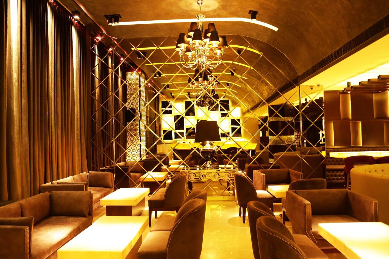 Inde Hotel Chattarpur Neu-Delhi Exterior foto